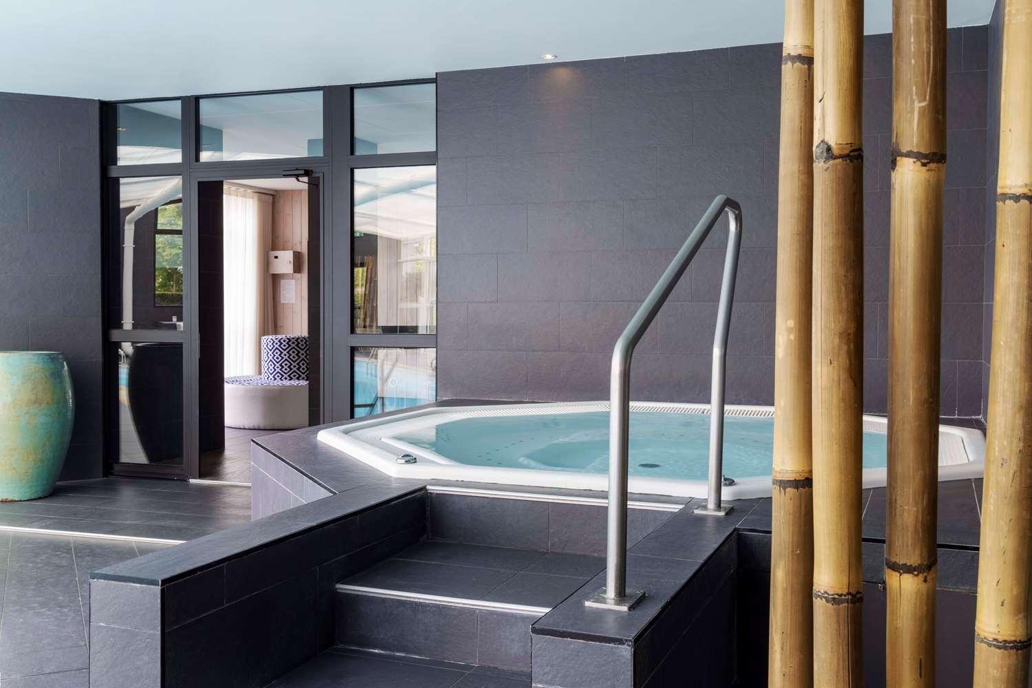 Best Western Plus Le Roi Arthur Hôtel&Spa Ploërmel Exterior foto